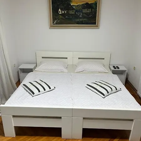 Apartment House Jasmina